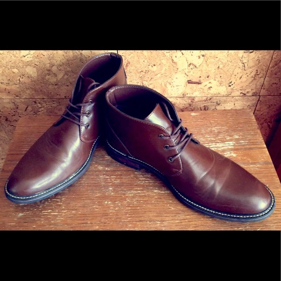 David Stone Men’s Genuine Leather Chukka Boots.